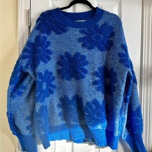 Davi & Dani Blue Floral Knit Sweater